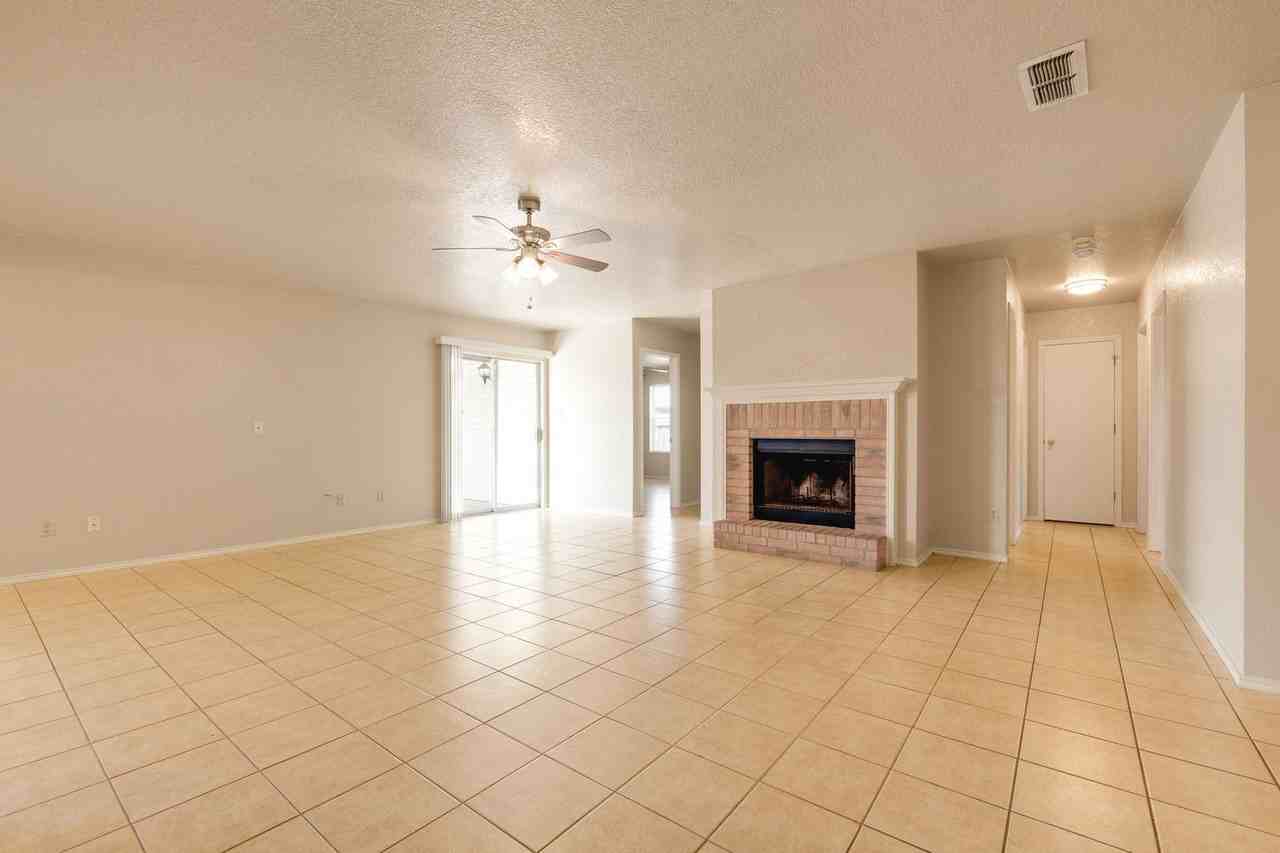 4509 Blueduck Dr - Photo 3 of 19