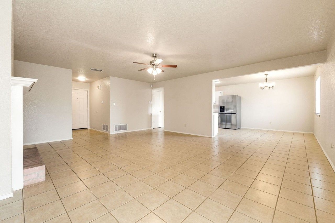 4509 Blueduck Dr - Photo 4 of 19