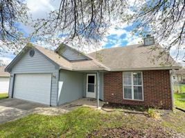 featured image of 1006 Foxridge Dr