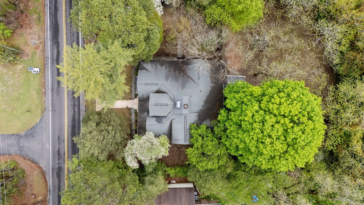 802 N Poplar St #1 - Photo 5 of 50