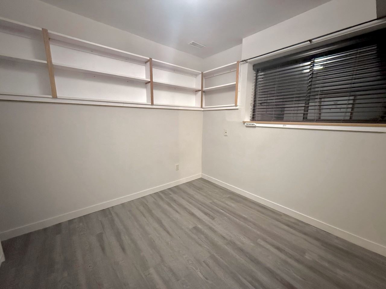 2217 Hillside Ave Lowr #DOWN - Photo 6 of 10