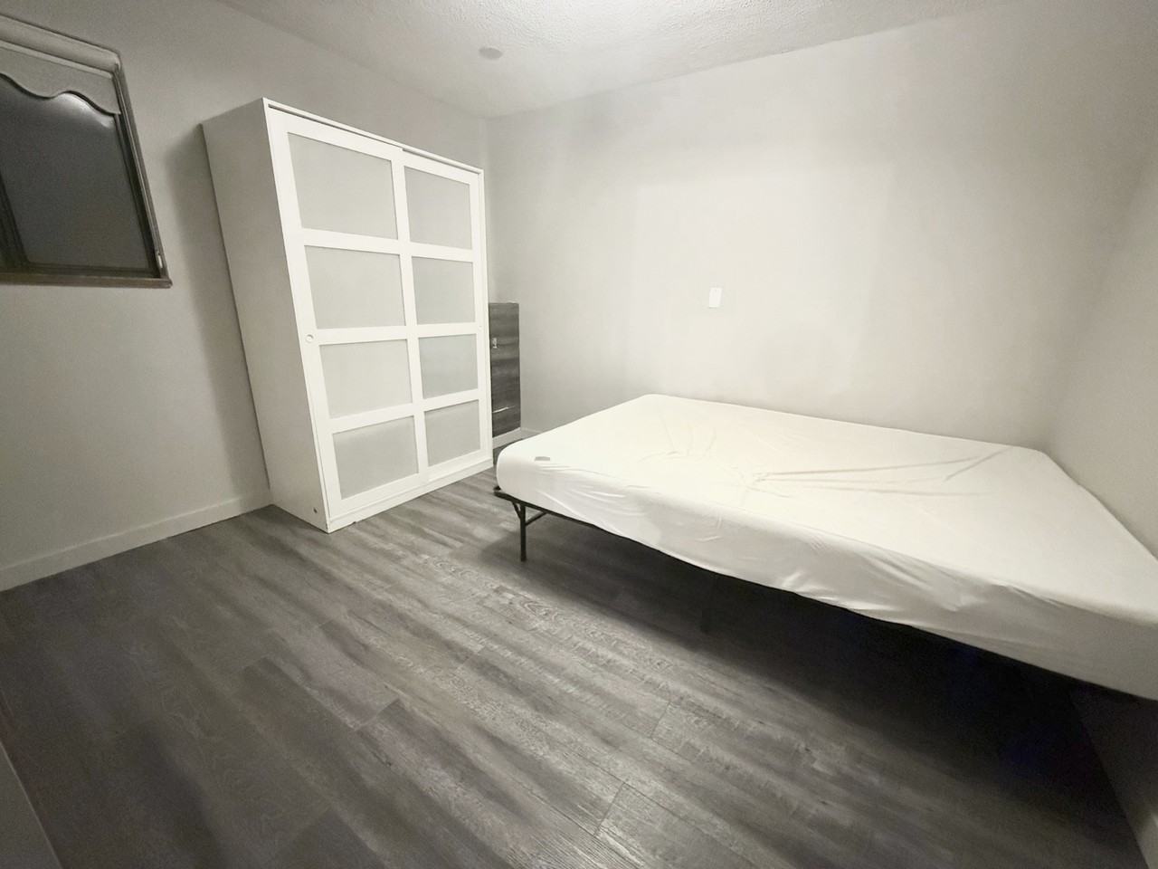 2217 Hillside Ave Lowr #DOWN - Photo 7 of 10