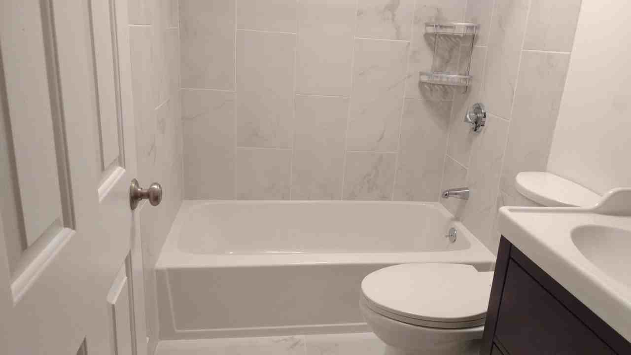 390 Riverway - 16 #16 - Photo 7 of 9