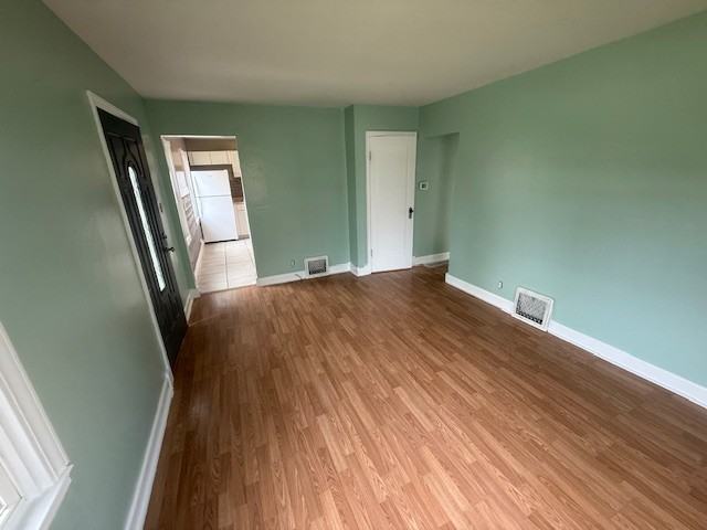 54221 Maple Lane Ave #1 - Photo 3 of 16