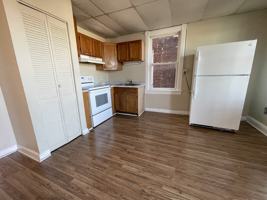 featured image of 616 W Franklin St #2