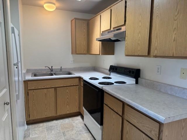 4557 N Robert Rd #D - Photo 7 of 30