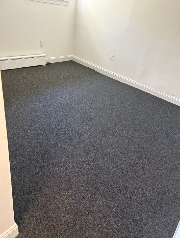 Chester Lynne Apartments - Photo 3 of 13