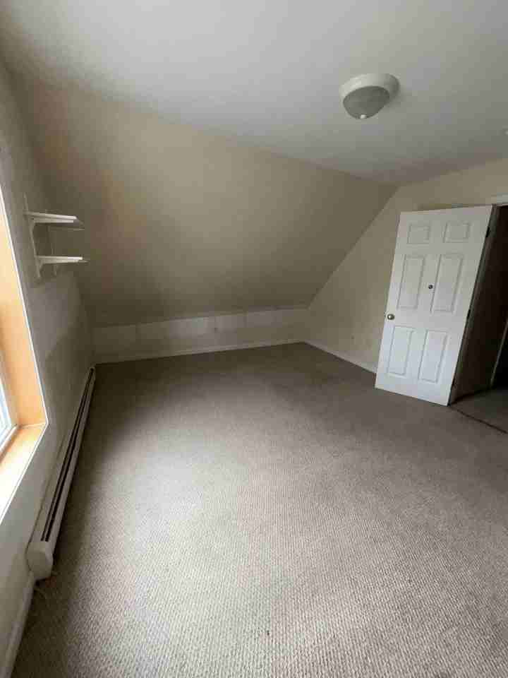 211 N Main St #4 - Photo 6 of 7