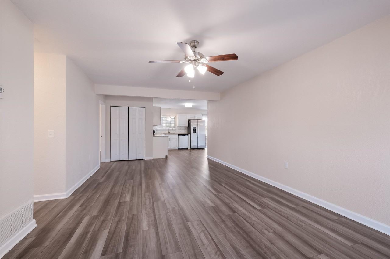 7809 Hollow Oak #1 - Photo 2 of 10