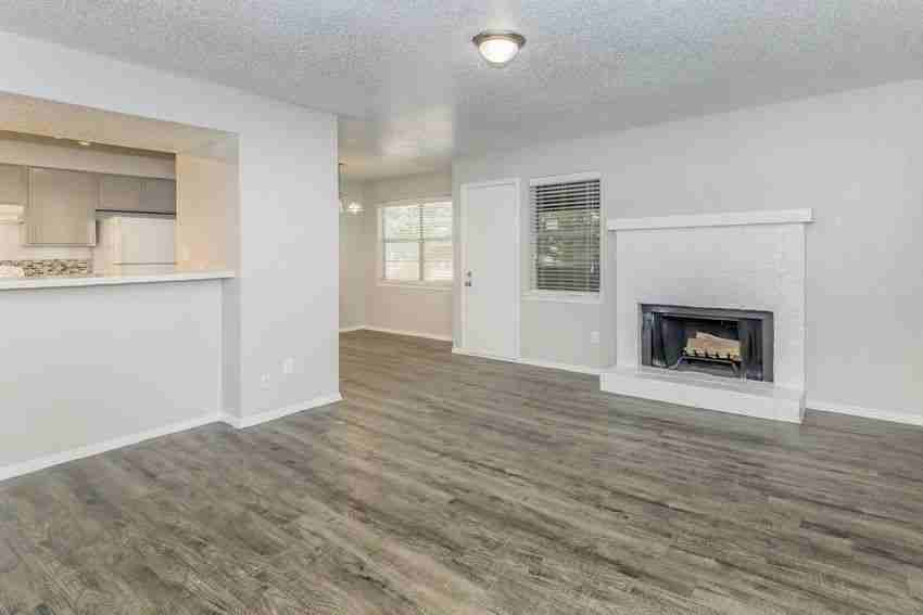 2500 Brown Blvd - Photo 5 of 50