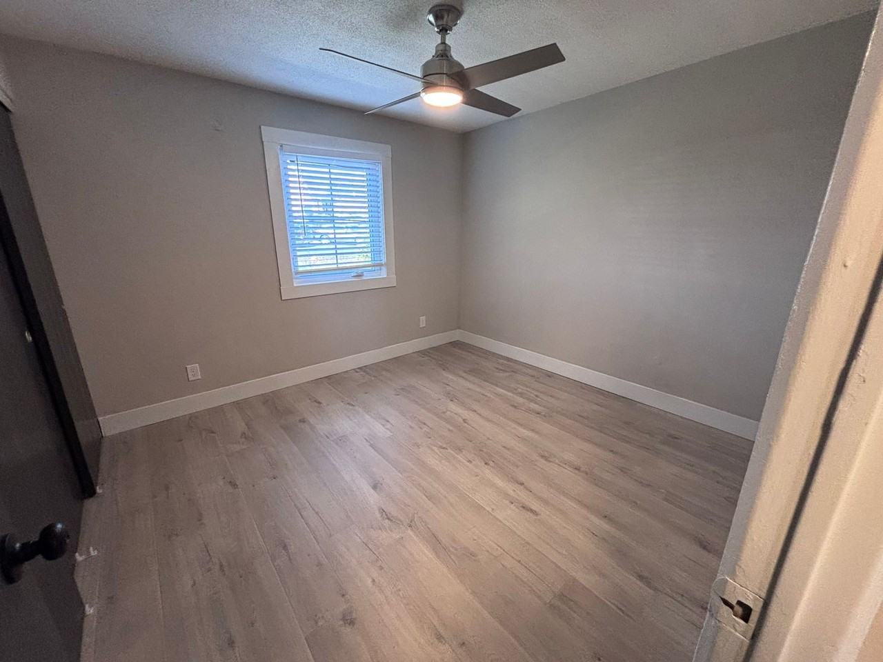 8717 Watson Rd - Photo 7 of 14