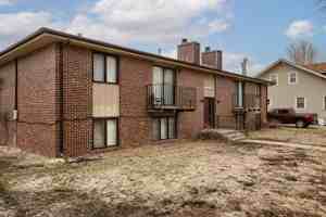 featured image of 2635 N 42nd St