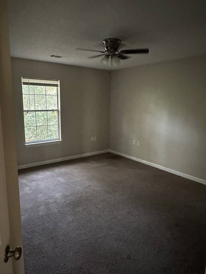 216 S Mulberry StreetUnit 4 #4 - Photo 5 of 8