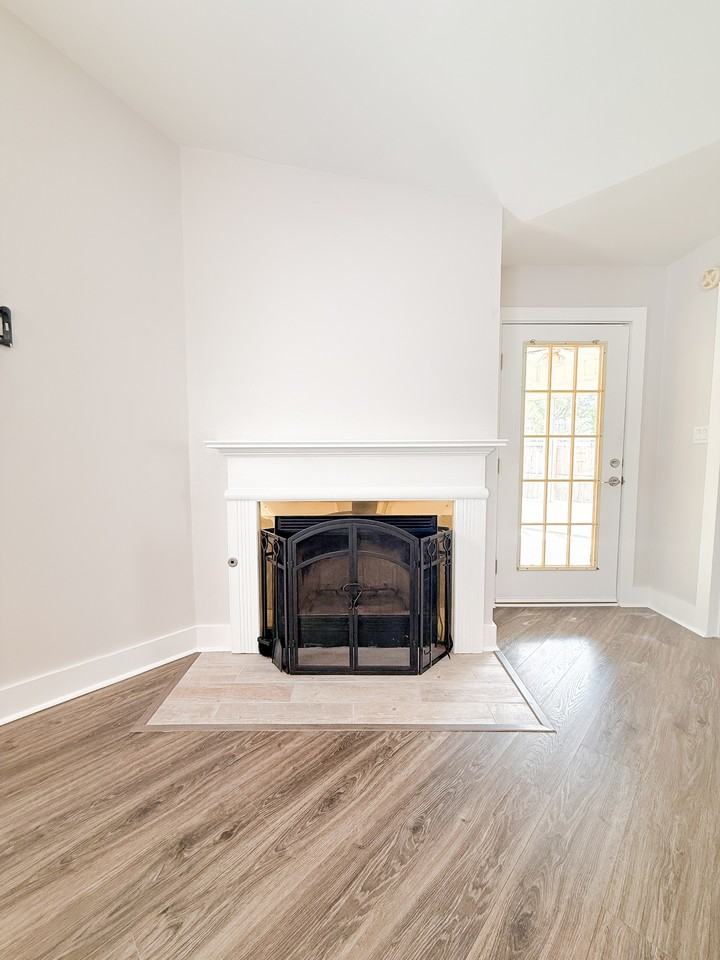 161 Mirabelle Cir #1 - Photo 7 of 45