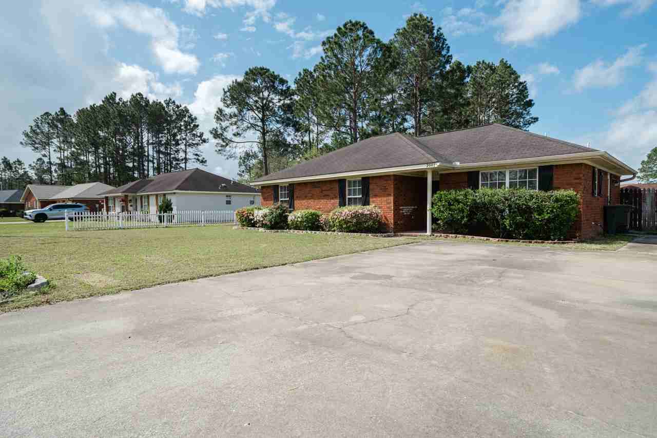 2007 Ossabaw Dr #1 - Photo 3 of 50