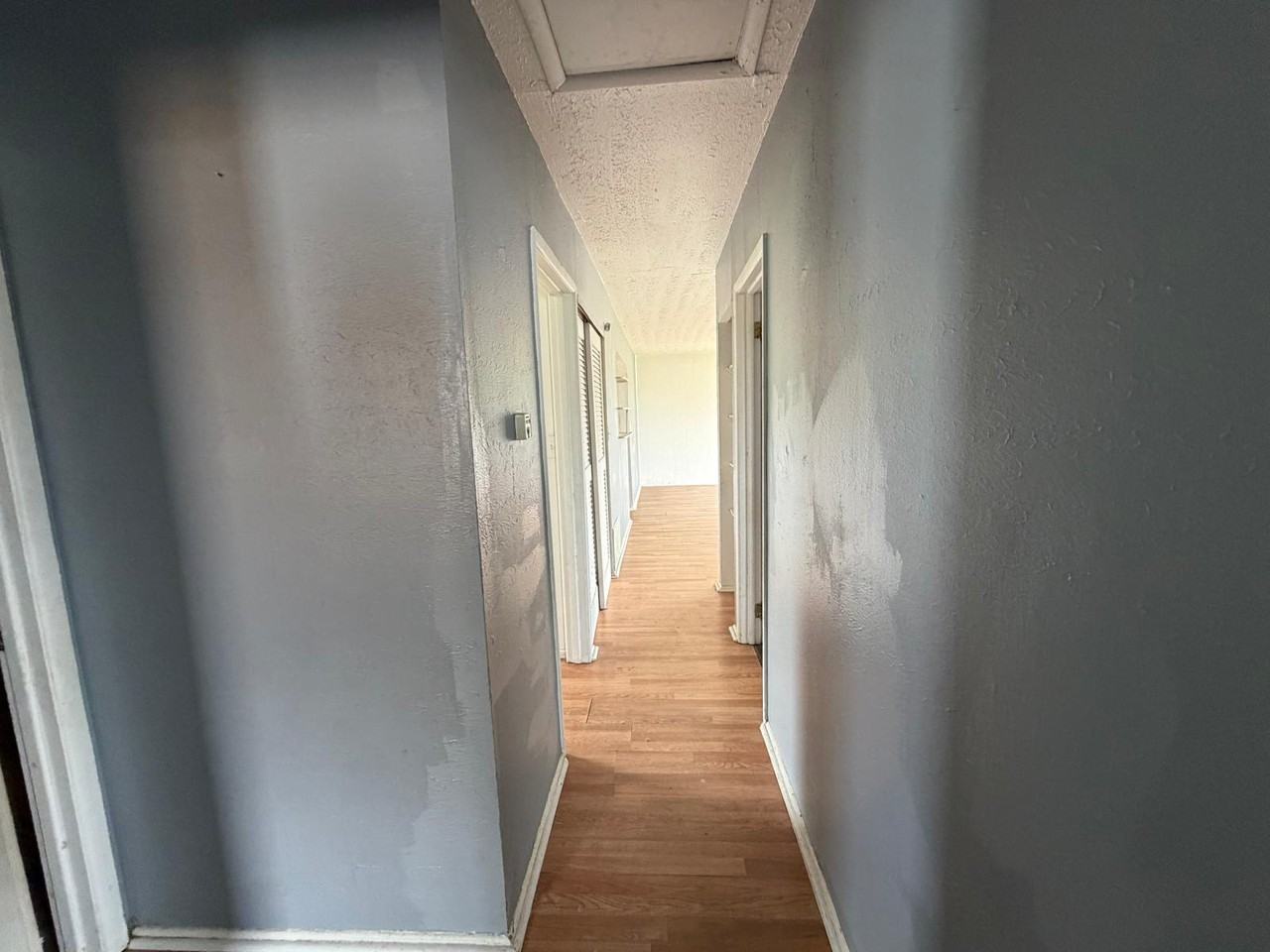 411 Pinewood Ave #1 - Photo 6 of 9