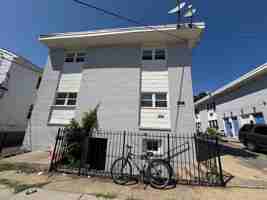 featured image of 1251 Washington Ave