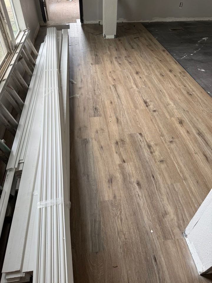 230 Saddle Dr - Photo 2 of 9