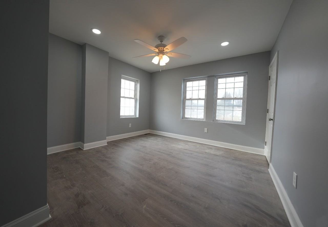 900 Haws Ave - Photo 7 of 22