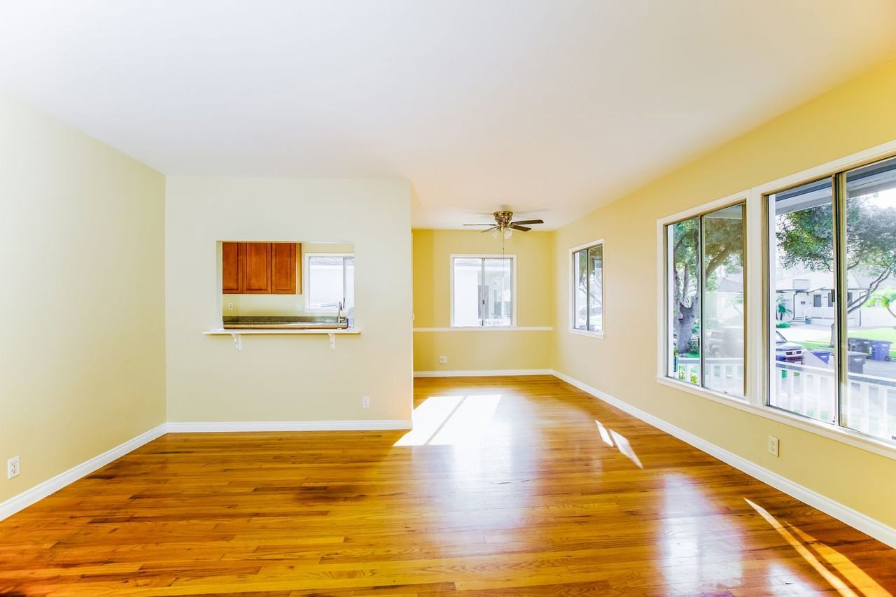 5929 Sandwood St - Photo 4 of 18