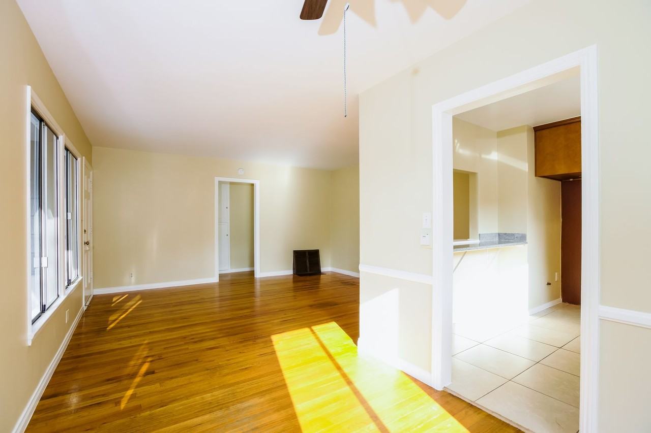 5929 Sandwood St - Photo 5 of 18