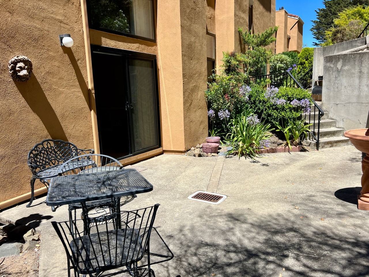 2169 De Anza Blvd - Photo 4 of 50