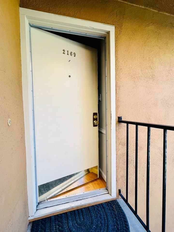 2169 De Anza Blvd - Photo 5 of 50