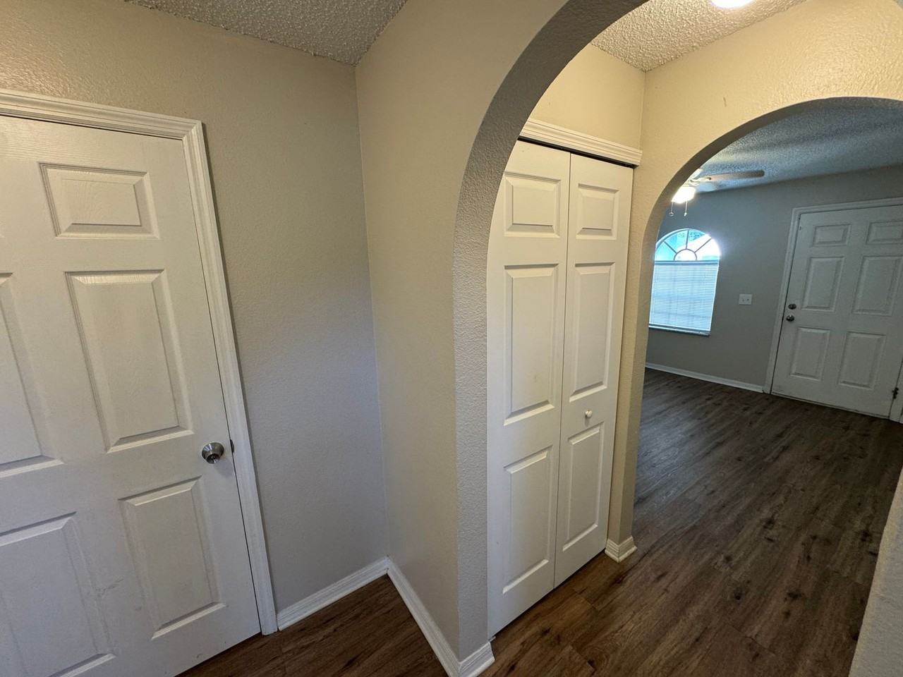 2996 Whispering Trails Dr - Photo 7 of 50