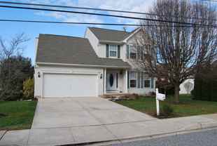 704 Henderson Rd - Photo 1 of 1