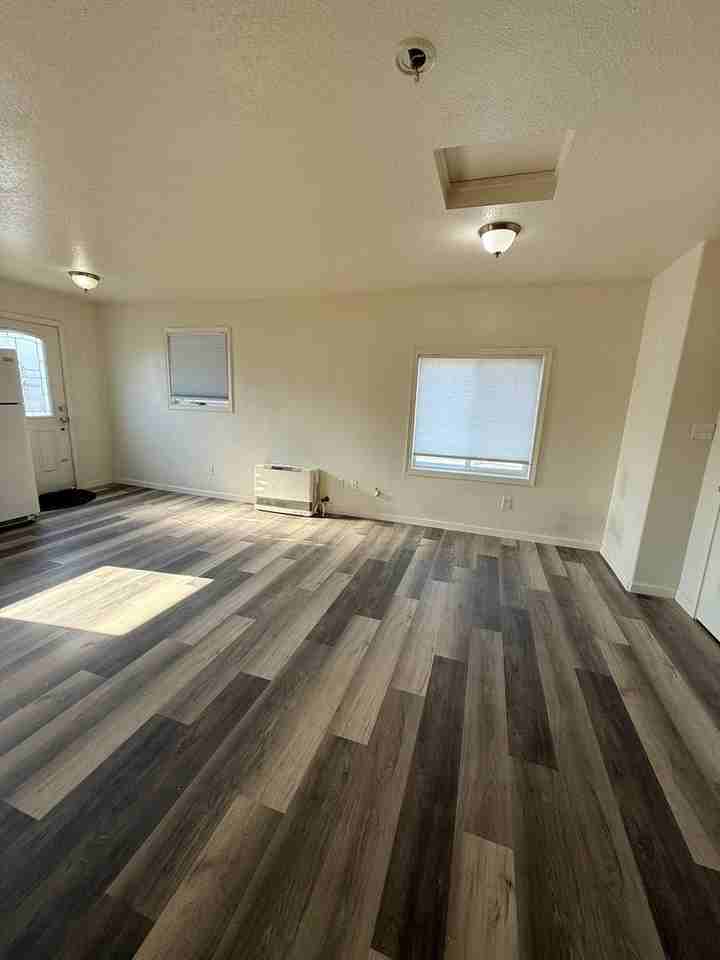 1678 N Williwaw Way - Photo 3 of 7