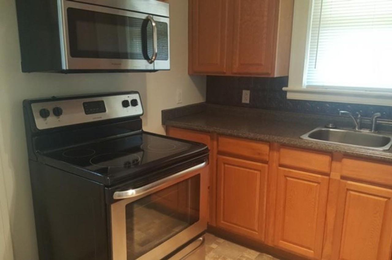 3040 Campbell Ave - Photo 3 of 5