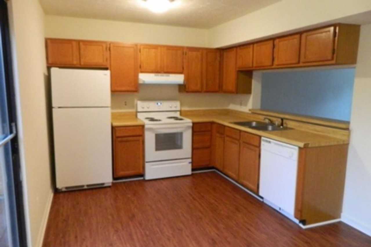 160 Montview Forest Dr - Photo 2 of 5