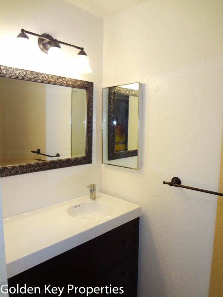 831 Kalpati Cir Apt A - Photo 5 of 10