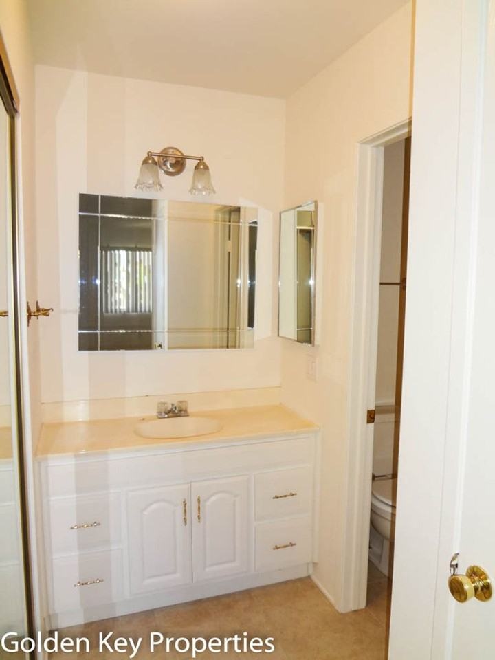 831 Kalpati Cir Apt A - Photo 7 of 10