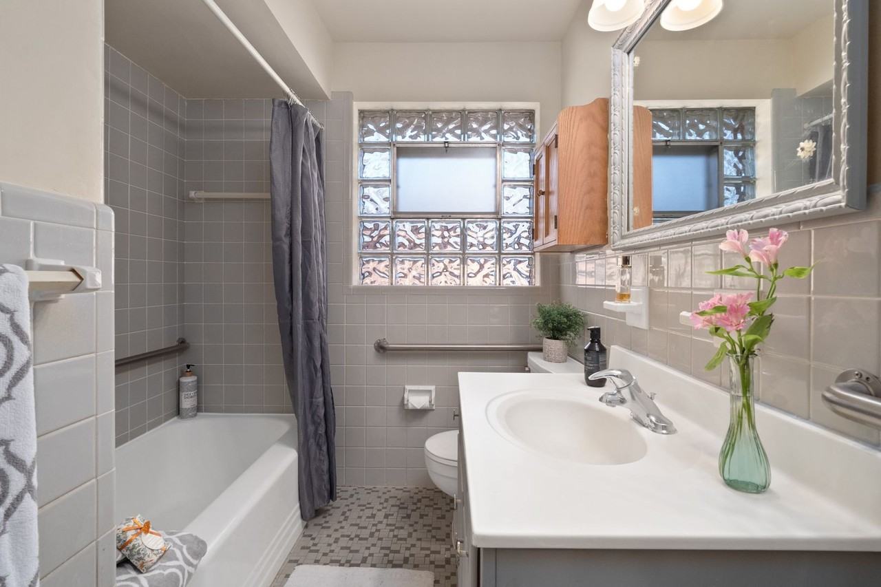 17 Valley Dr - Photo 5 of 12