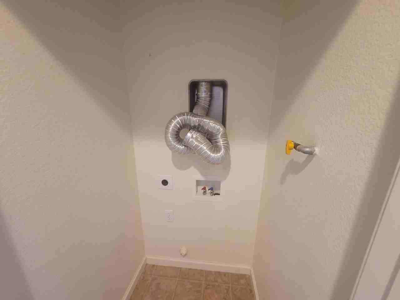 3391 Walker Rd - Photo 4 of 15