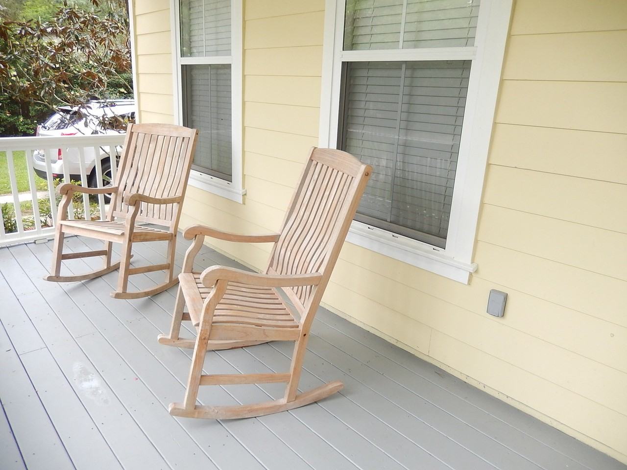 3065 Morningside Dr - Photo 4 of 30