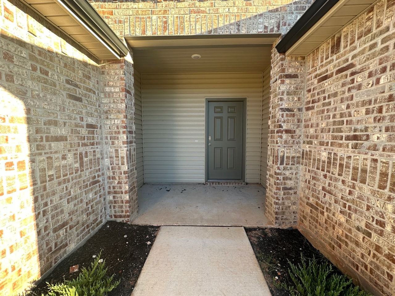 12529 Bending Brook Dr - Photo 4 of 23