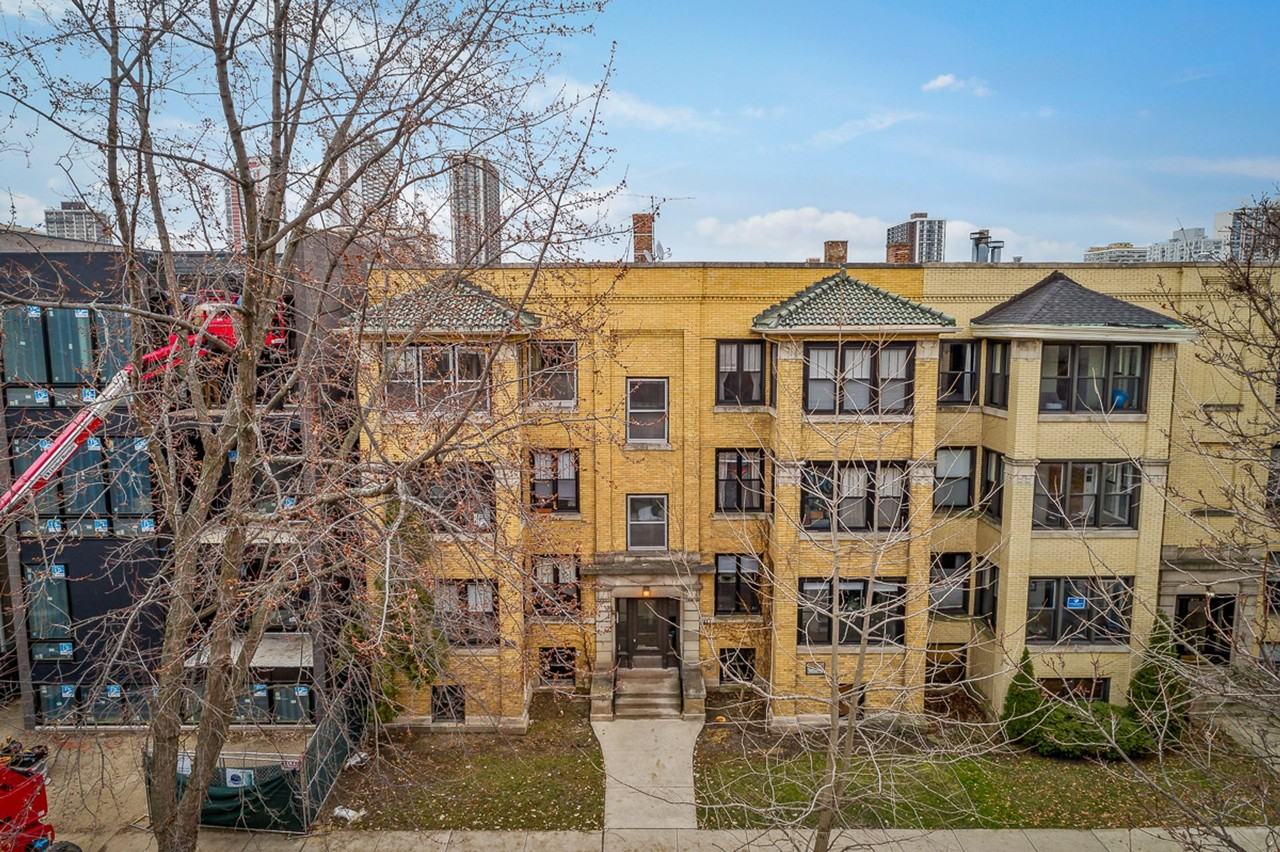 5941-43 N. Magnolia - Photo 4 of 6