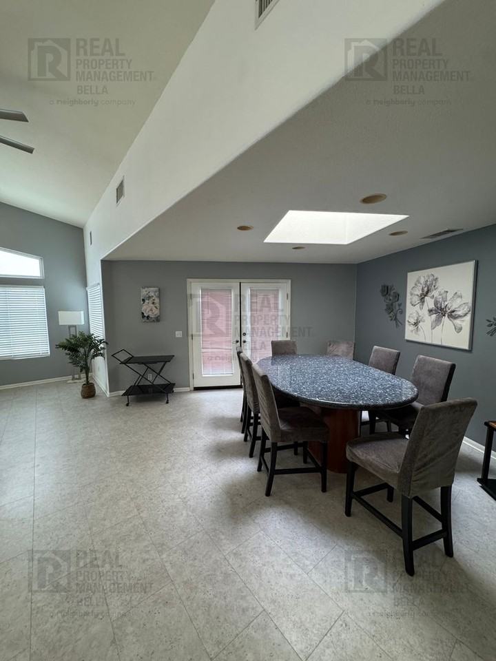 26419 Old Agency Rd - Photo 6 of 50