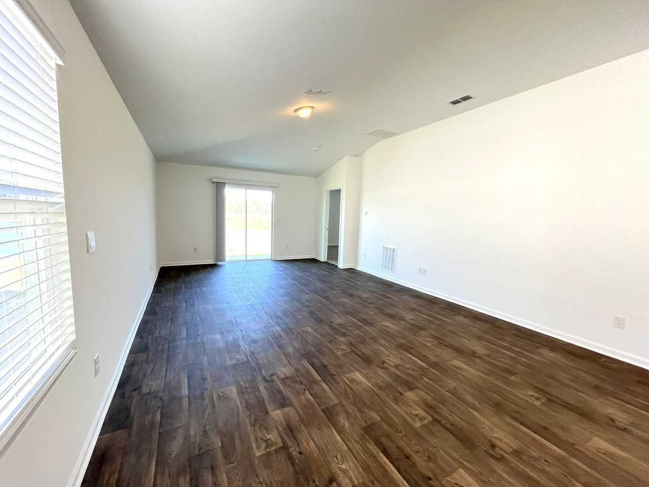 73 Mula Ct - Photo 2 of 26