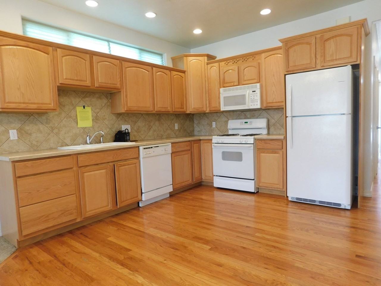 563 1/2 Garden Cress Ct - Photo 4 of 14