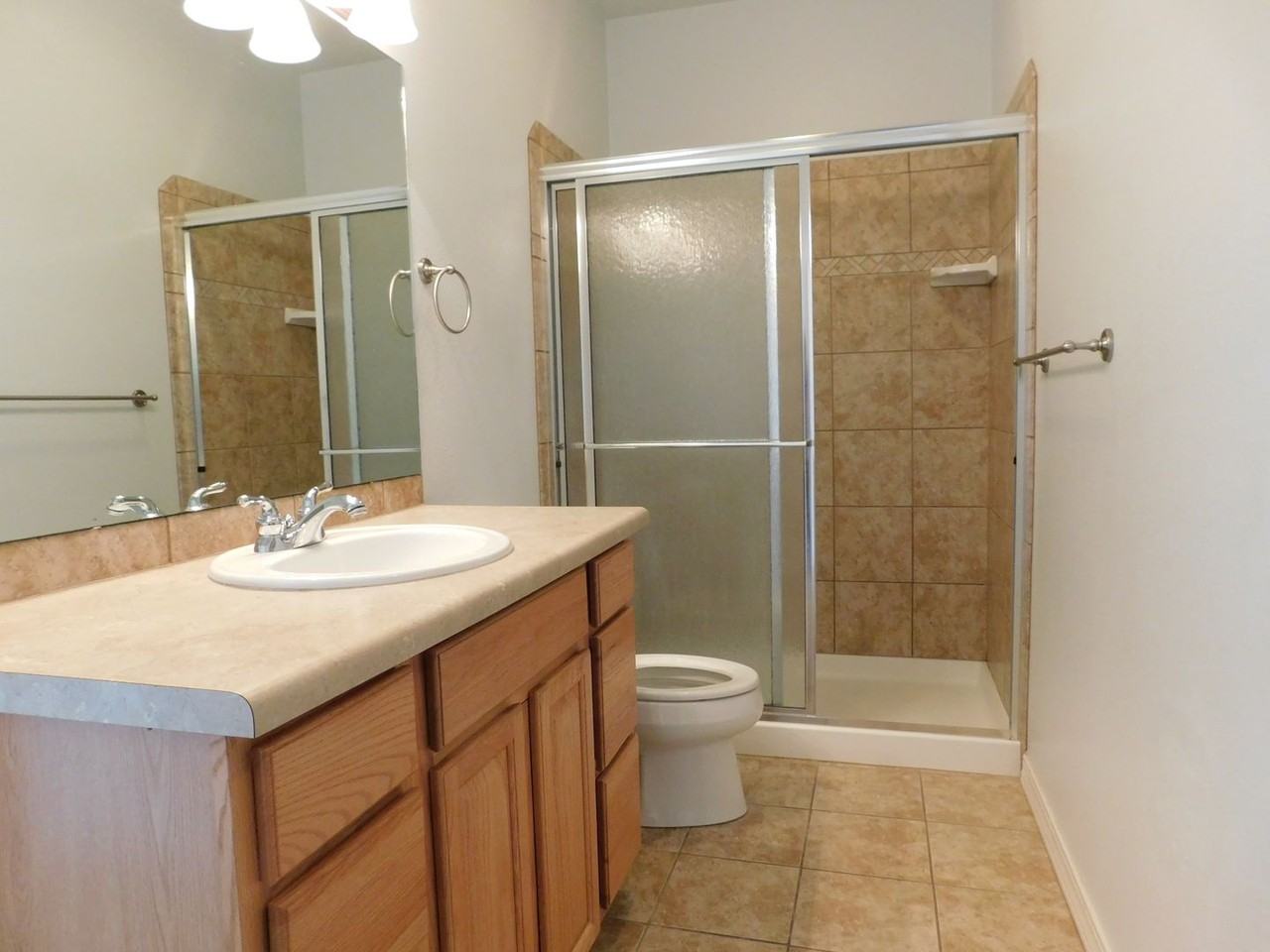 563 1/2 Garden Cress Ct - Photo 7 of 14