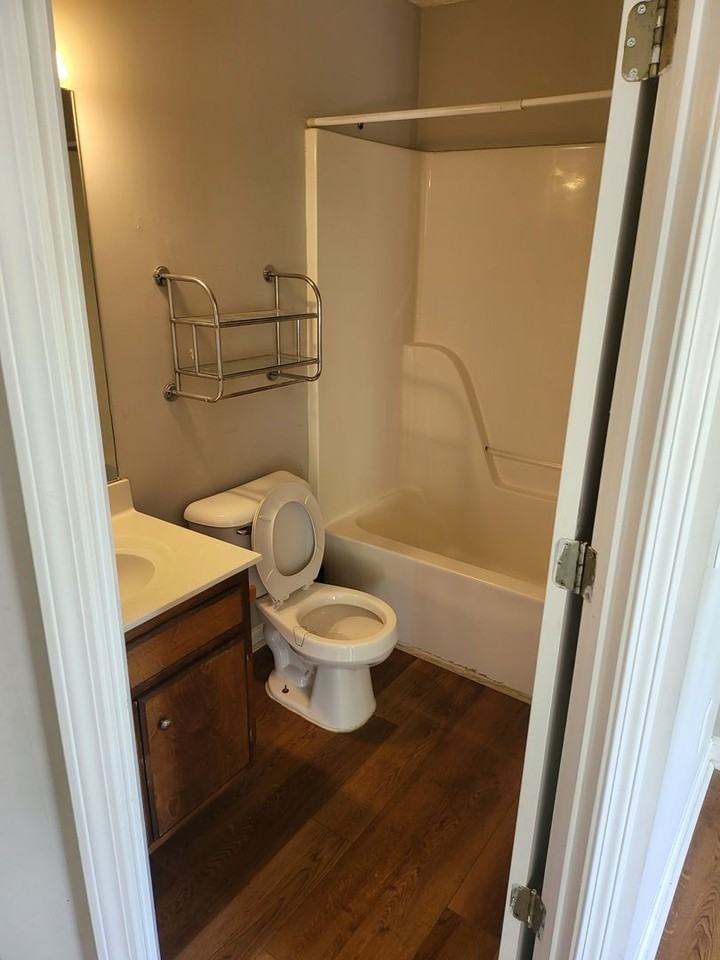 4917 Camborne Cir - Photo 7 of 26