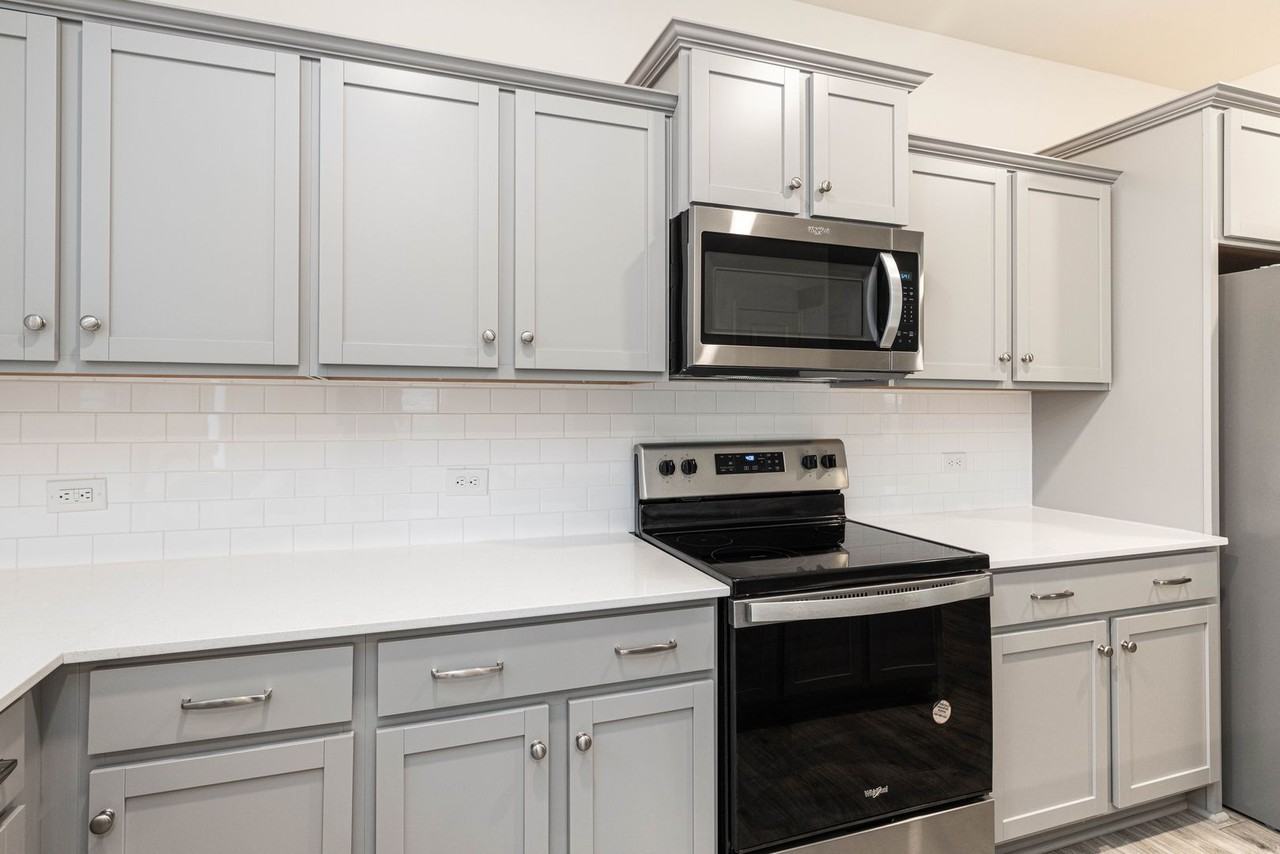 472 Kincaid Rd - Photo 7 of 19