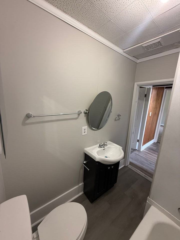 2426 Cloud Springs Rd - Photo 6 of 15