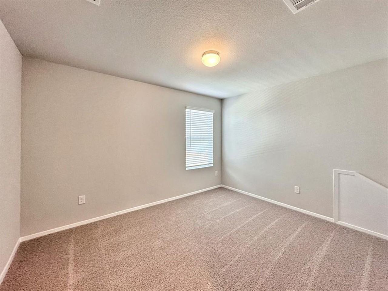 156 Edward R Gaytan St - Photo 6 of 19