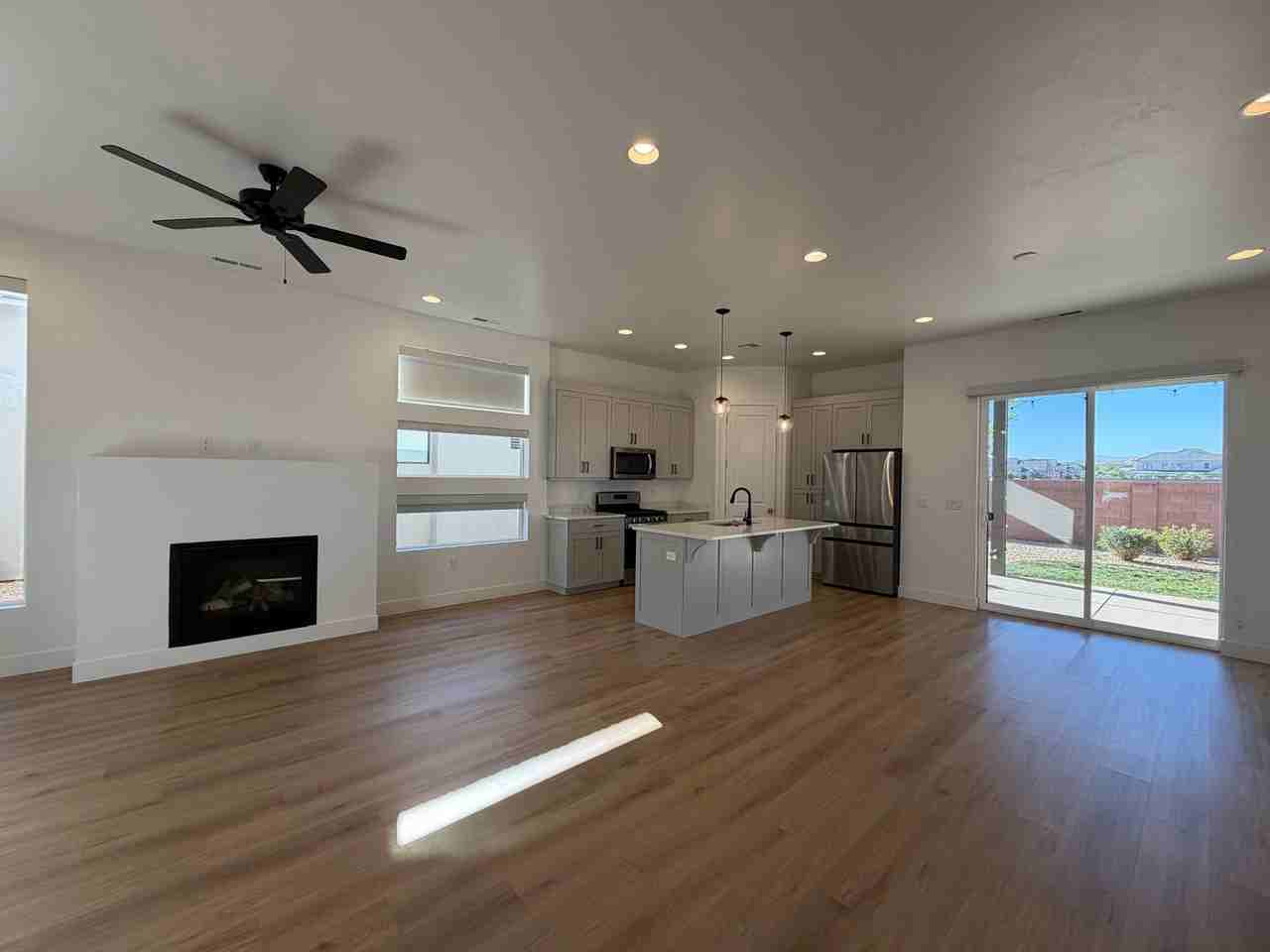 2908 E Church Oak Dr - Photo 6 of 35