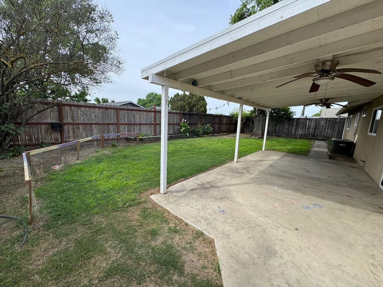 566 Meadow Ln - Photo 7 of 7