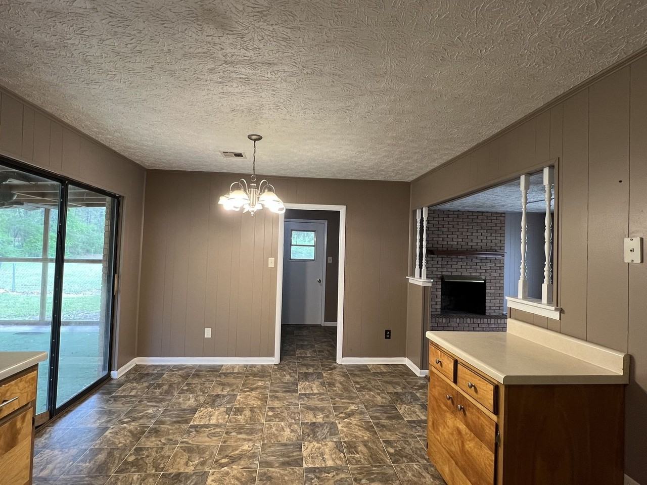 68 Maple Ct - Photo 5 of 18